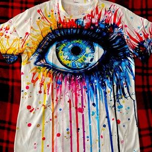 GRAPHIC T-Shirt $15